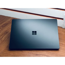 Microsoft Surface  i7 11th Gen 16GB / 512GB SSD Laptop